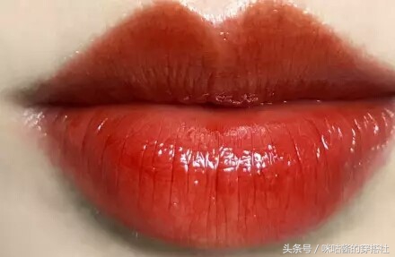 阿玛尼新品口红出炉了!还不赶快囤起来~