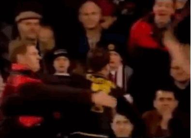 坎通纳踢曼联视频,曼联队长坎通纳霸气