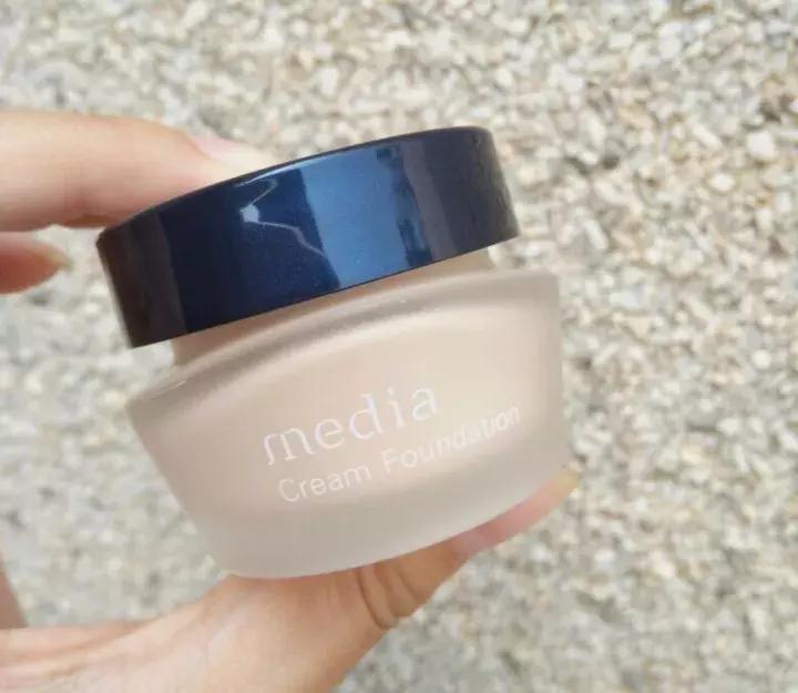 秋冬大牌粉底液推荐不暗沉,秋冬最好用的粉底液