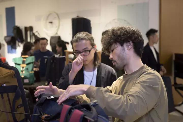 visvim双肩包哪一家做得好,visvim商务手提包