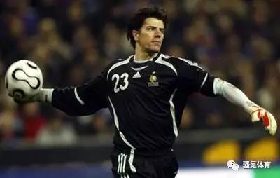 谁说当门将的一定都是身高马大的