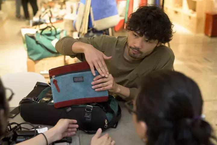 visvim双肩包哪一家做得好,visvim商务手提包