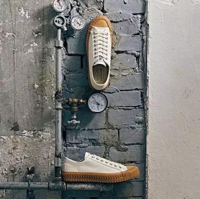 韩国名牌女运动鞋,韩国老虎牌运动鞋