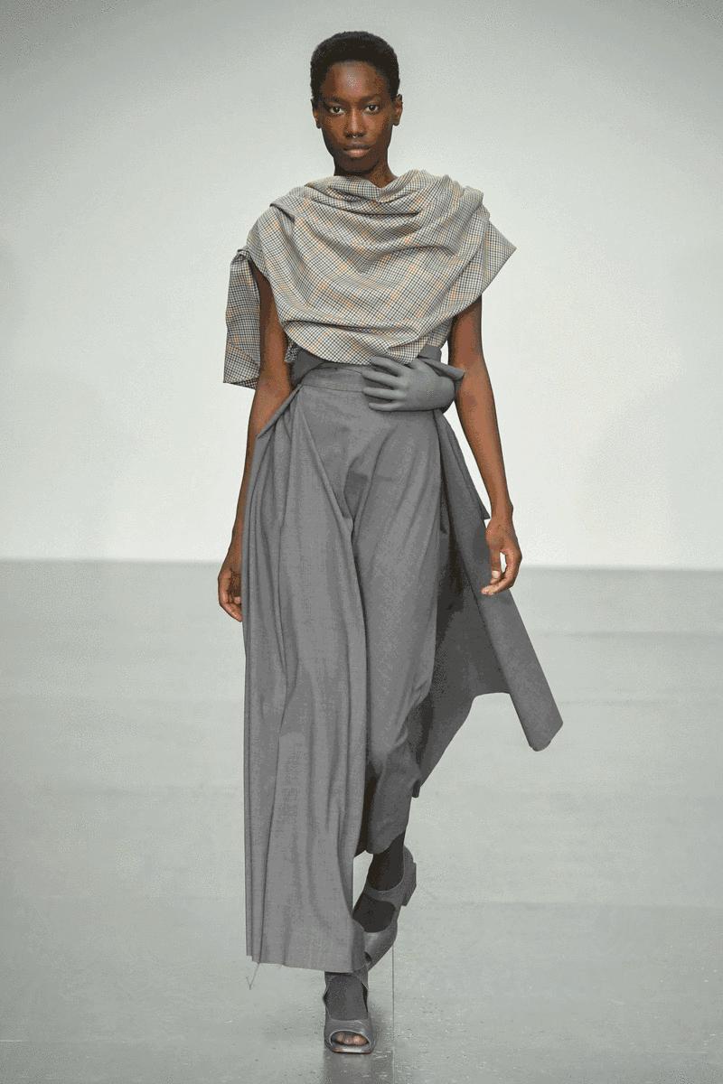 贝嫂时装周完整视频,贝嫂2022春夏时装周