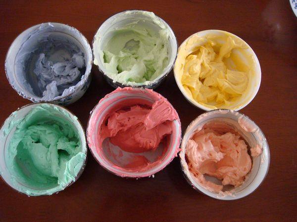 纯白蛋白霜花蛋糕,4寸奶油霜花蛋糕