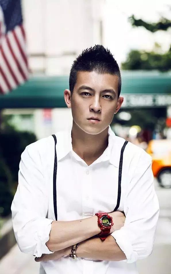 买不起天梭、DW评价差,学生*党**还有什么选择?