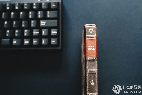 苹果x用什么手机壳比较防摔,iphone13防摔手机壳