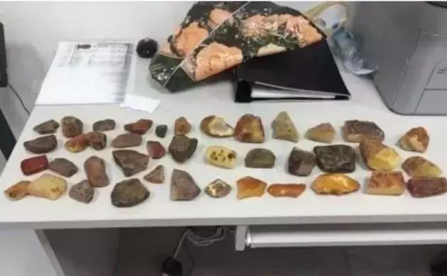 琥珀蜜蜡真实事件,蜜蜡琥珀的七大骗局