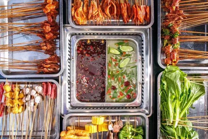 成都串串界的“龙头老大”—可以撸到嗨的串串来天津奥城啦！