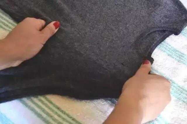 纯棉的毛衣松垮变形如何恢复,绒绒毛衣掉毛严重怎么处理