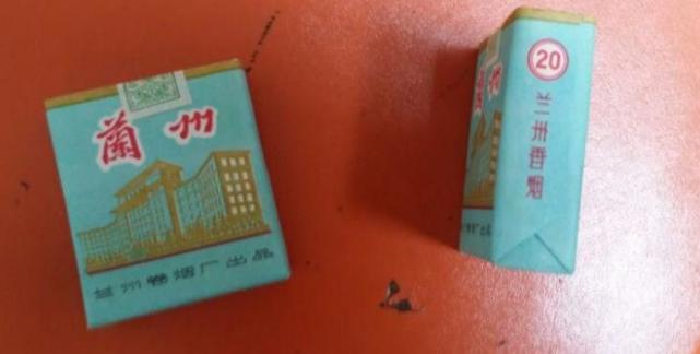 那些迷茫的夜晚，你可曾在黄河边上抽过一支名叫兰州的烟