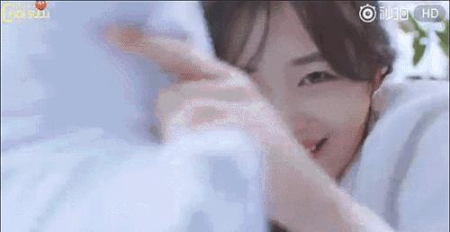 雪莉同款雅诗兰黛,雅诗兰黛最火的口红是哪一款