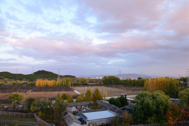 尼康d850可以碾压同价格的微单吗,尼康d850与尼康d5连拍对比测评