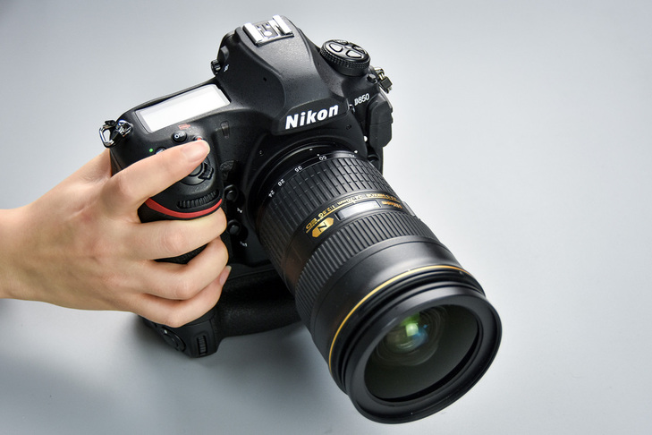 尼康d850选择首次曝光,尼康d850可以碾压同价格的微单吗