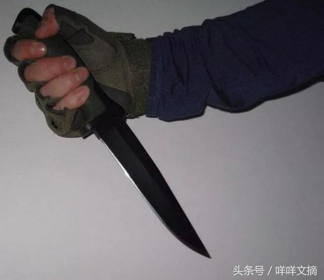 李寻欢被龙啸云暗算抓住,李欢被陷害入狱