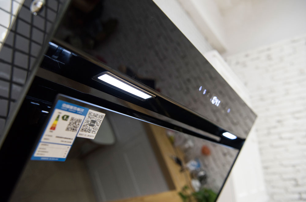 怎样买油烟机才不花冤枉钱,油烟机买哪种不踩坑