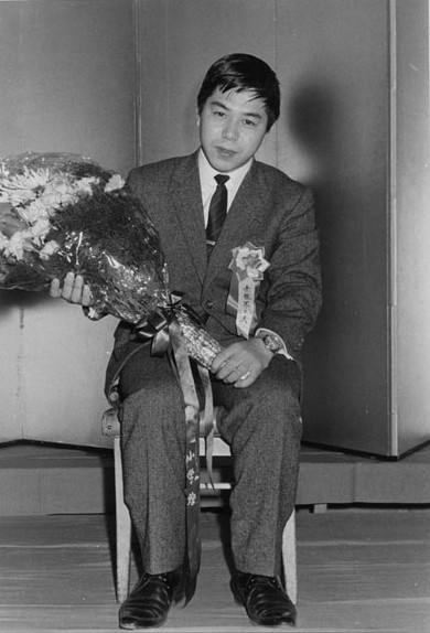 赤冢不二夫,赤冢不二夫日本左翼