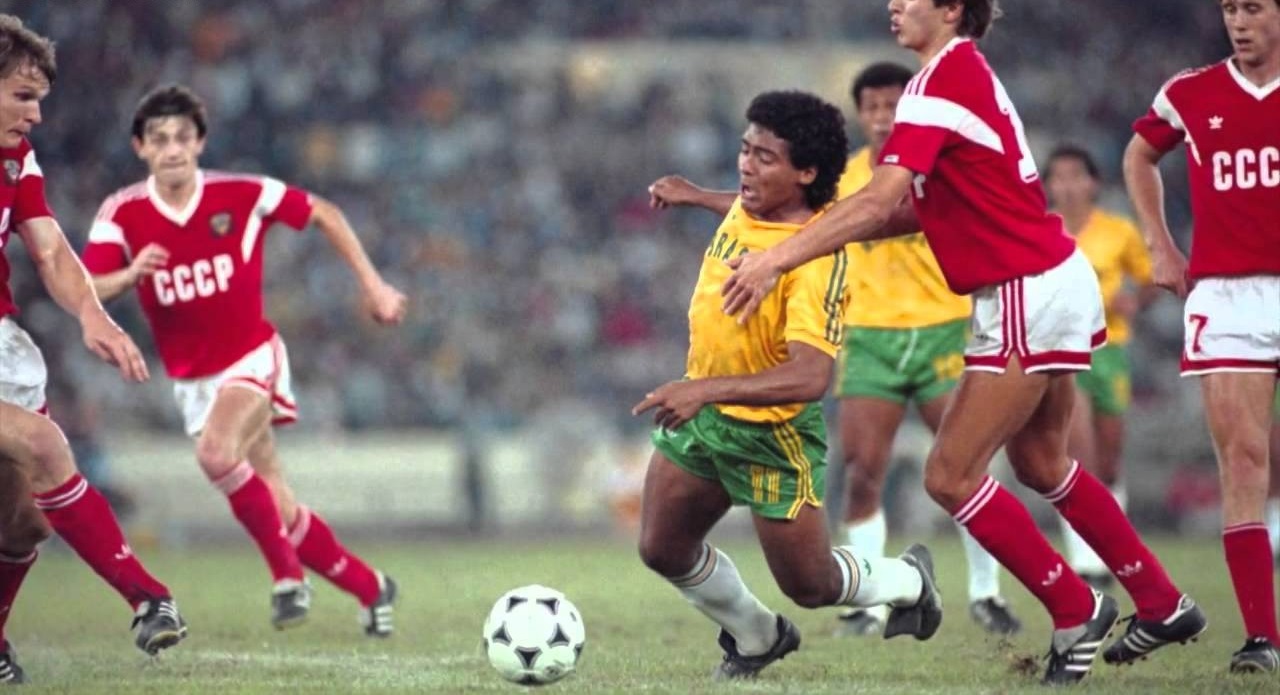 各队新球衣集体亮相，复古球衣能否复制辉煌？