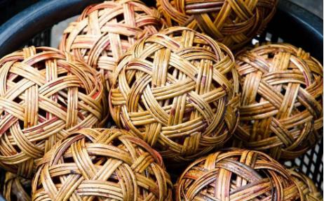 足球演变的历史故事,足球从古至今是怎样演变到现在的