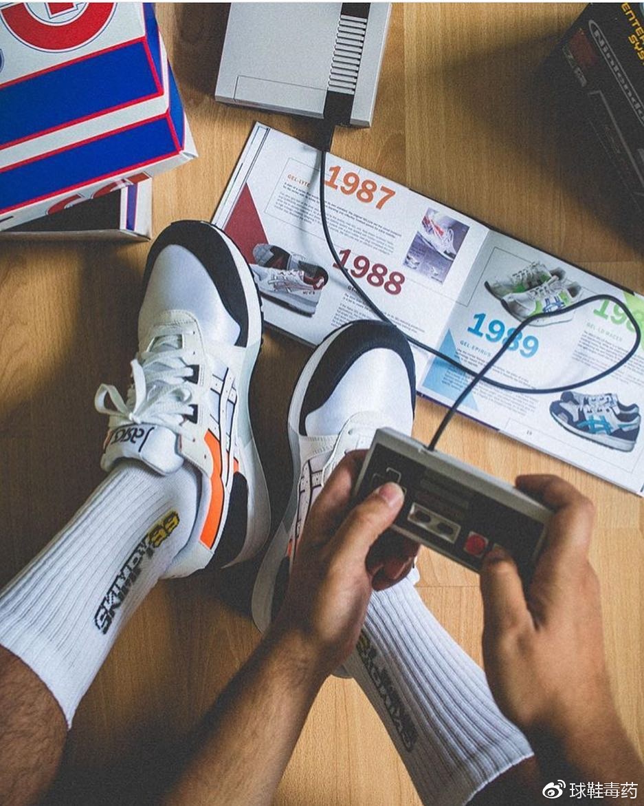 球鞋与袜子为什么那么滑,袜子总是滑到鞋底