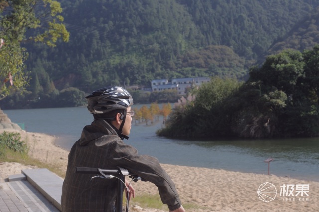 不用戴进耳朵的耳机传音好吗,不用戴耳朵的蓝牙耳机