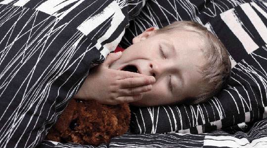 冬天孩子不爱起床,冬天孩子起床的妙招