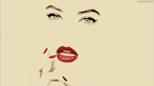 买了这么多颜色的口红怎么用得完,买了好多口红都感觉是一个颜色