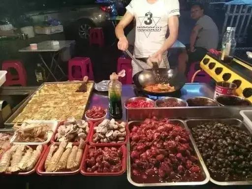 倒计时43天！武汉首条高富帅专列地铁下月就要通车啦！