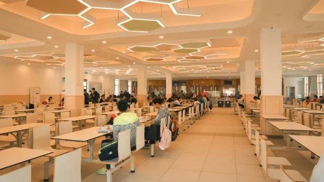 仙桃一中高二学费,仙桃一中全省排位