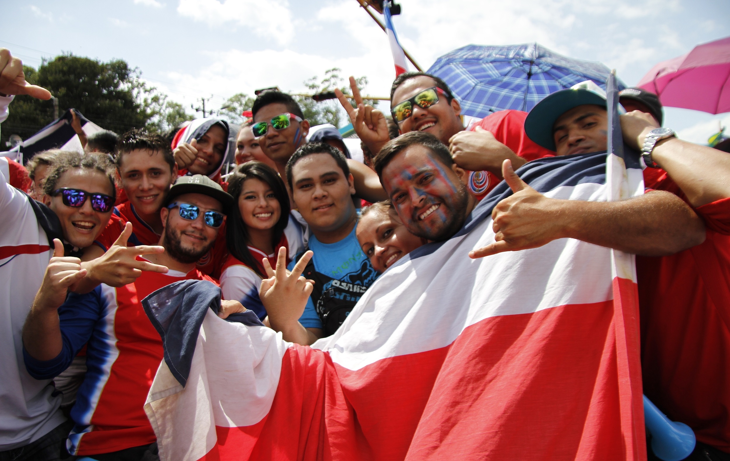 从秘鲁飞到中国要多久,中国秘鲁足球