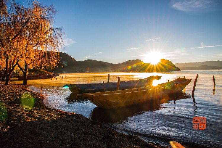 泸沽湖的静谧之美,美丽而又神秘的泸沽湖