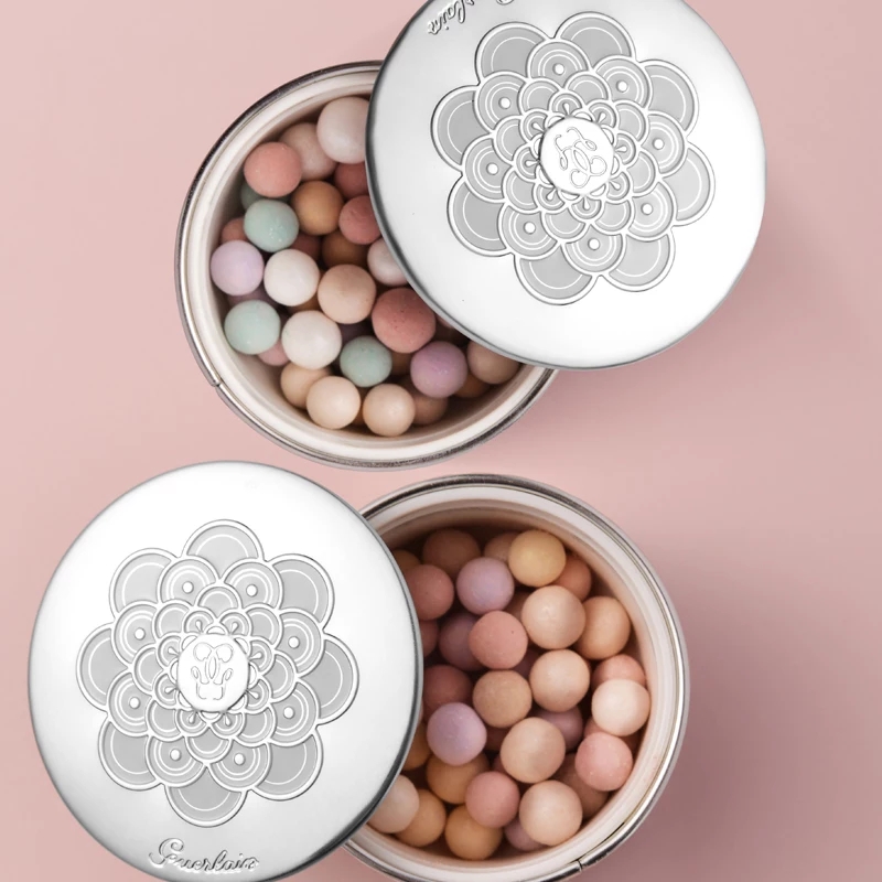 非常火又非常难用的化妆品,不要买太多彩妆和护肤品