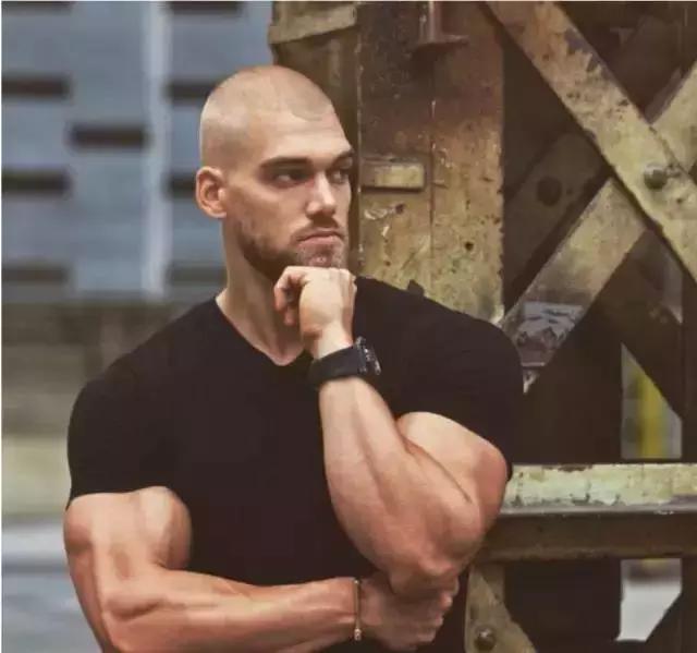 老公剪寸头,帅不帅剪个寸头就知道了