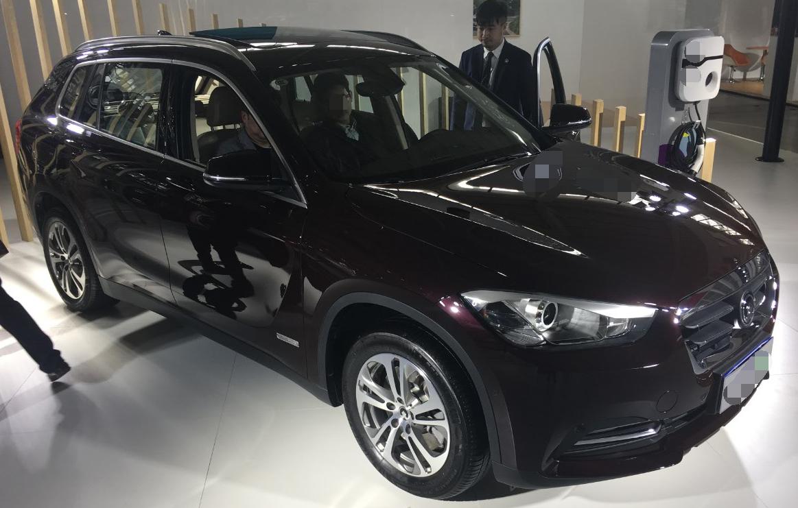 宝马4s店买一辆车利润,宝马4s店卖一辆车赚多少钱