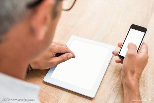 黑莓有几款,目前黑莓系统手机还能用吗