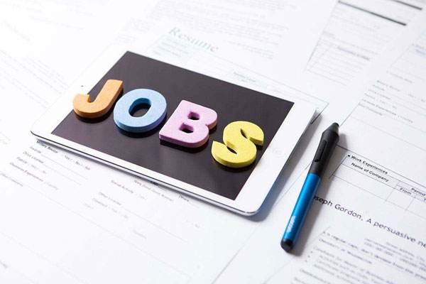 简历投出去了几天没回音咋回事,简历投出去几天有反馈