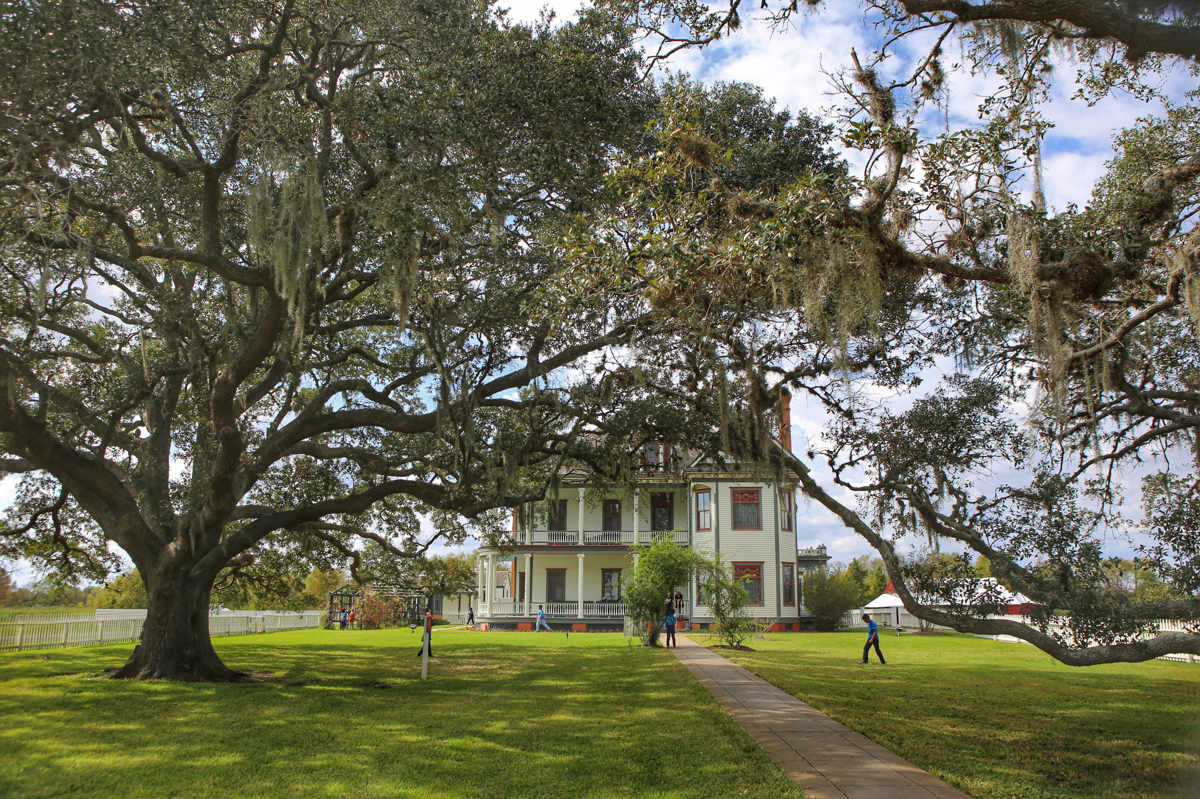 美国德克萨斯州的房子,为什么德克萨斯州的房子便宜