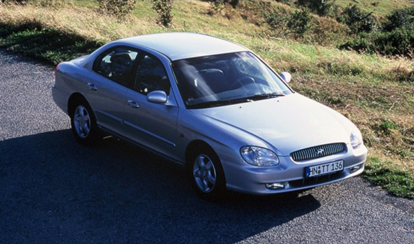 屌丝的逆袭之路电视剧,开了8年的现代索纳塔