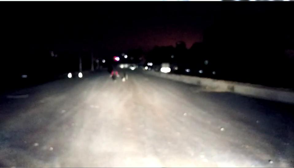 改灯匠,led透镜好还是海拉5透镜好