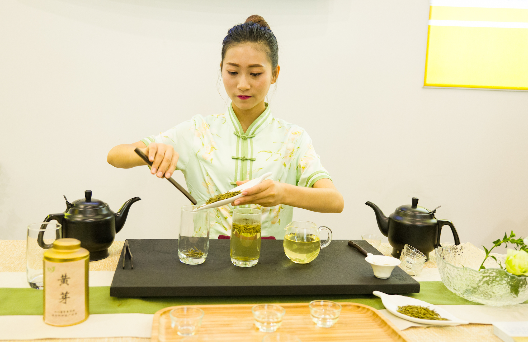 茶艺教室茶艺表演,茶艺表演学生