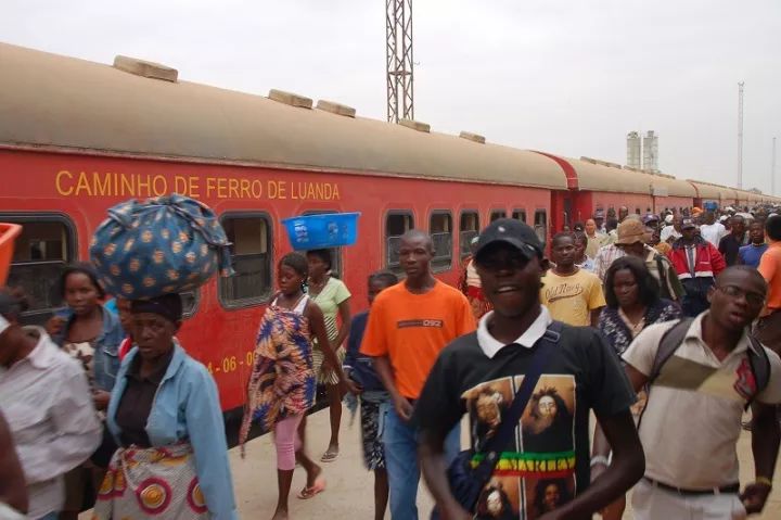 中国力量如何圆了安哥拉的火车梦？广铁职工讲述援建非洲铁路的故事