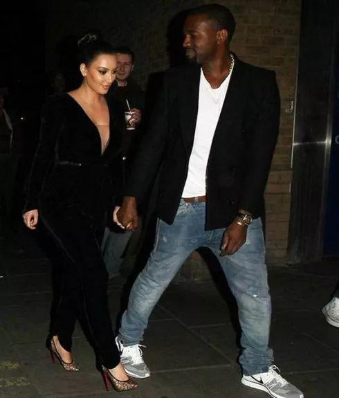 红遍全宇宙的“袜子鞋”，就问你懂多少？