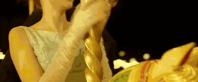 你女朋友那么好哄，淘宝买的吧！