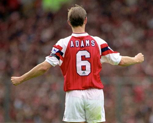 天下足球年度总结音乐,天下足球你不看足球就不会懂青春