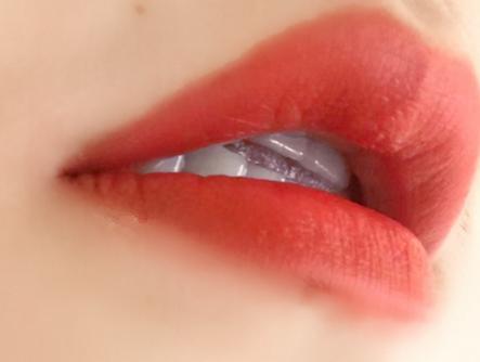 香奈儿口红试色，丝绒64、224、43，一个有故事的牌子