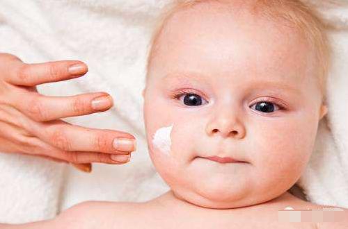 三个月大宝宝湿疹严重怎么护理,新生儿湿疹怎么护理最有效