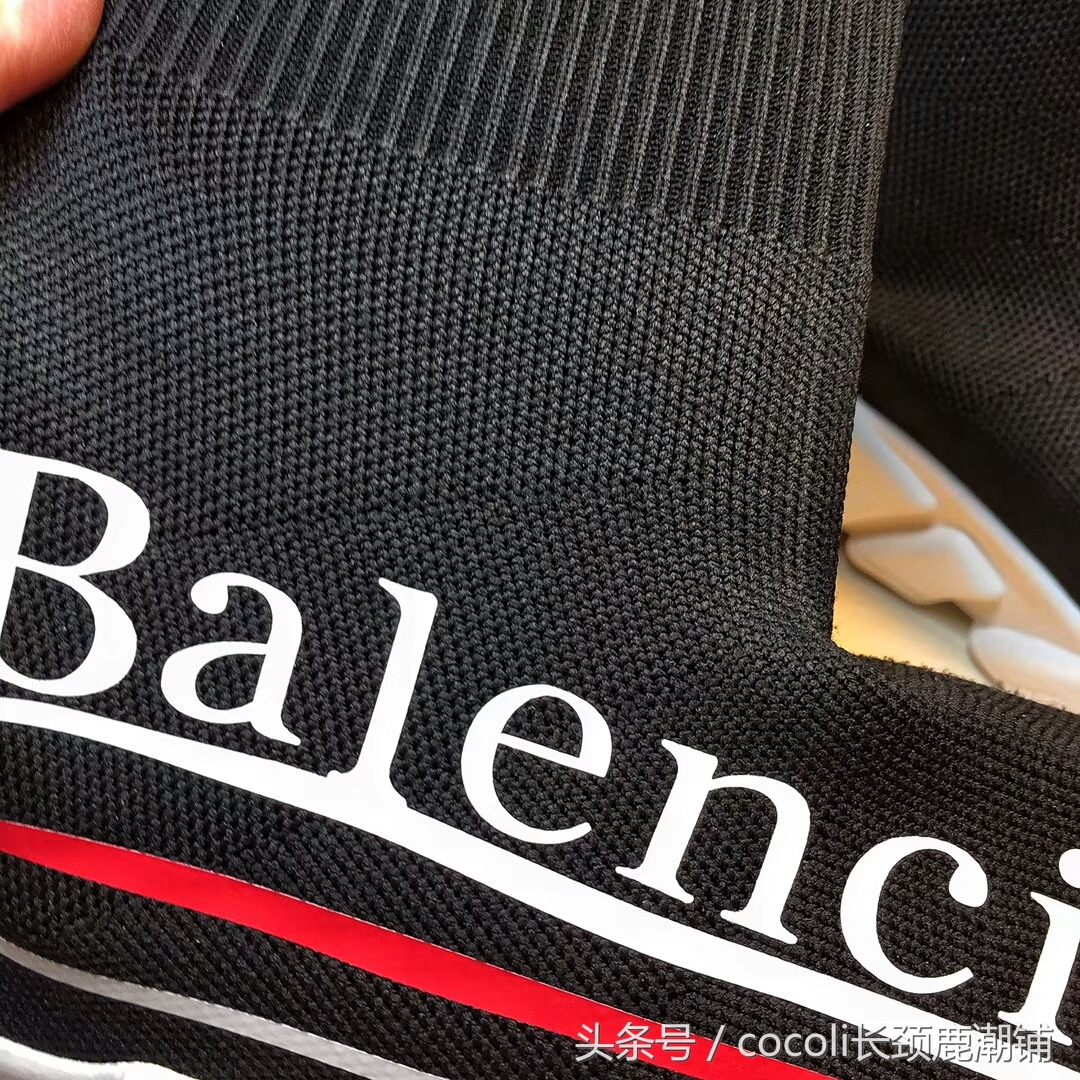 盘点那些年穿过的鞋子,袜子鞋什么时候开始流行