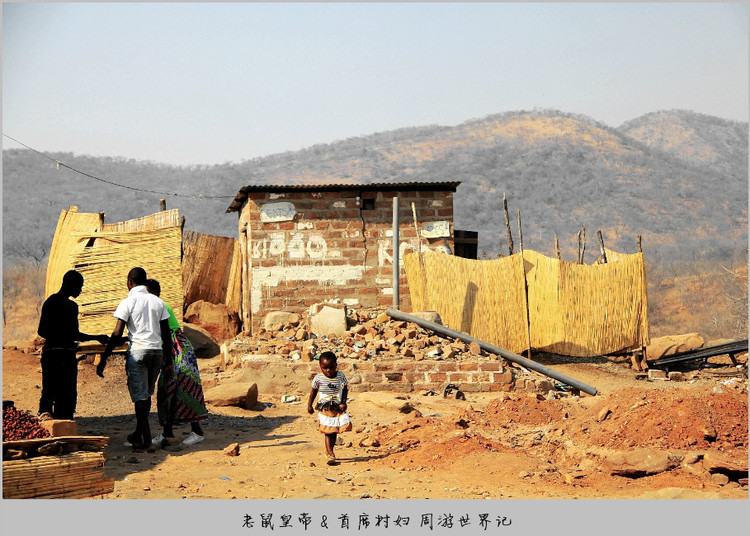 办理入境手续遭索贿,博主巧妙应对,双方皆大欢喜,顺利过关