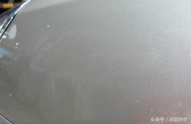 汽车小刮小蹭教你分分钟修复神技,汽车小刮痕处理妙招新手开车怕刮