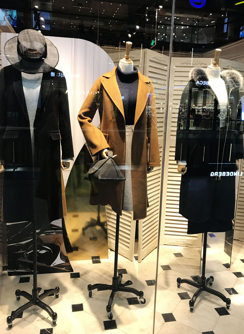 淘宝很便宜的大牌服装靠谱吗,在淘宝上怎么买到正品服装